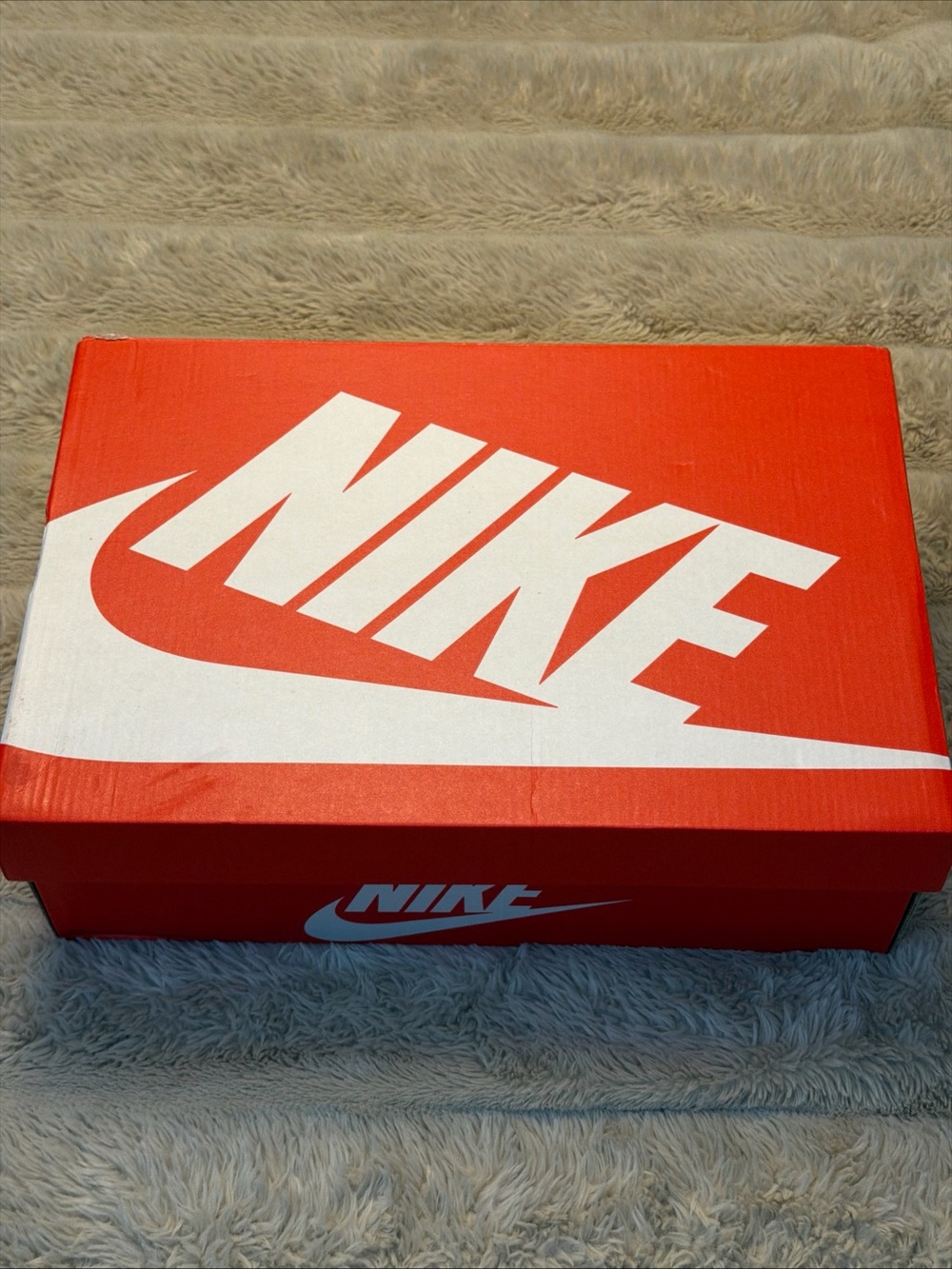 Nike Black Sneakers with Red Lace Accents - Picture 11 of 12